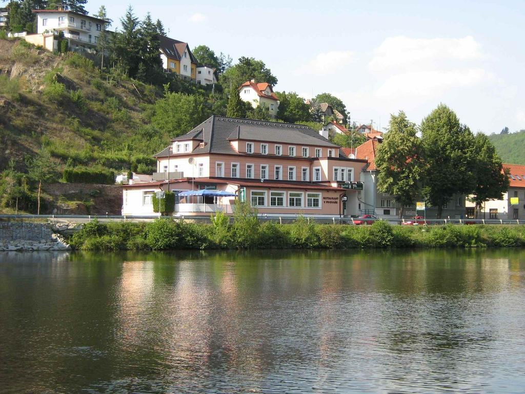 V Pivovare Hotel 3*