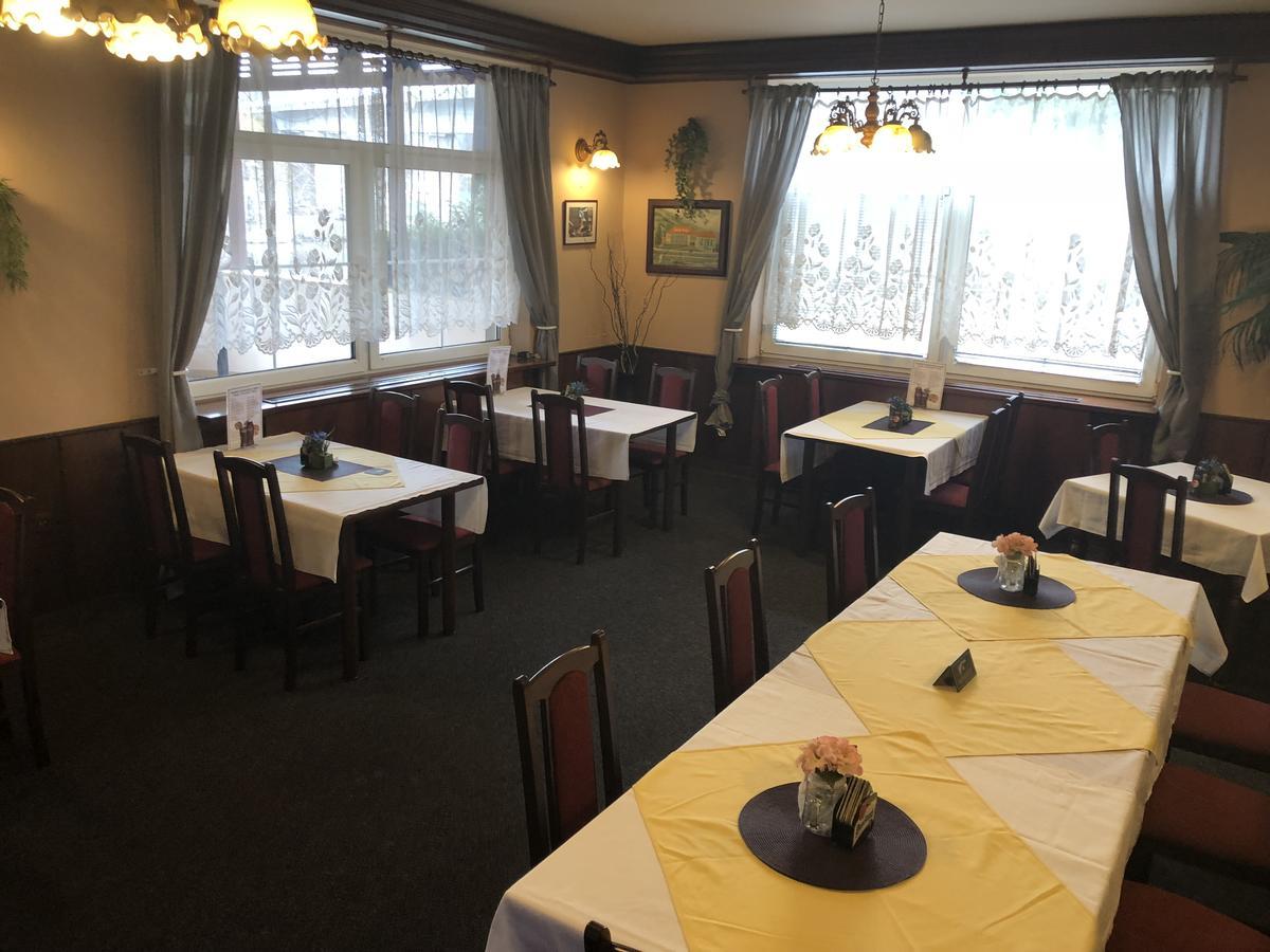 V Pivovare Hotel Davle